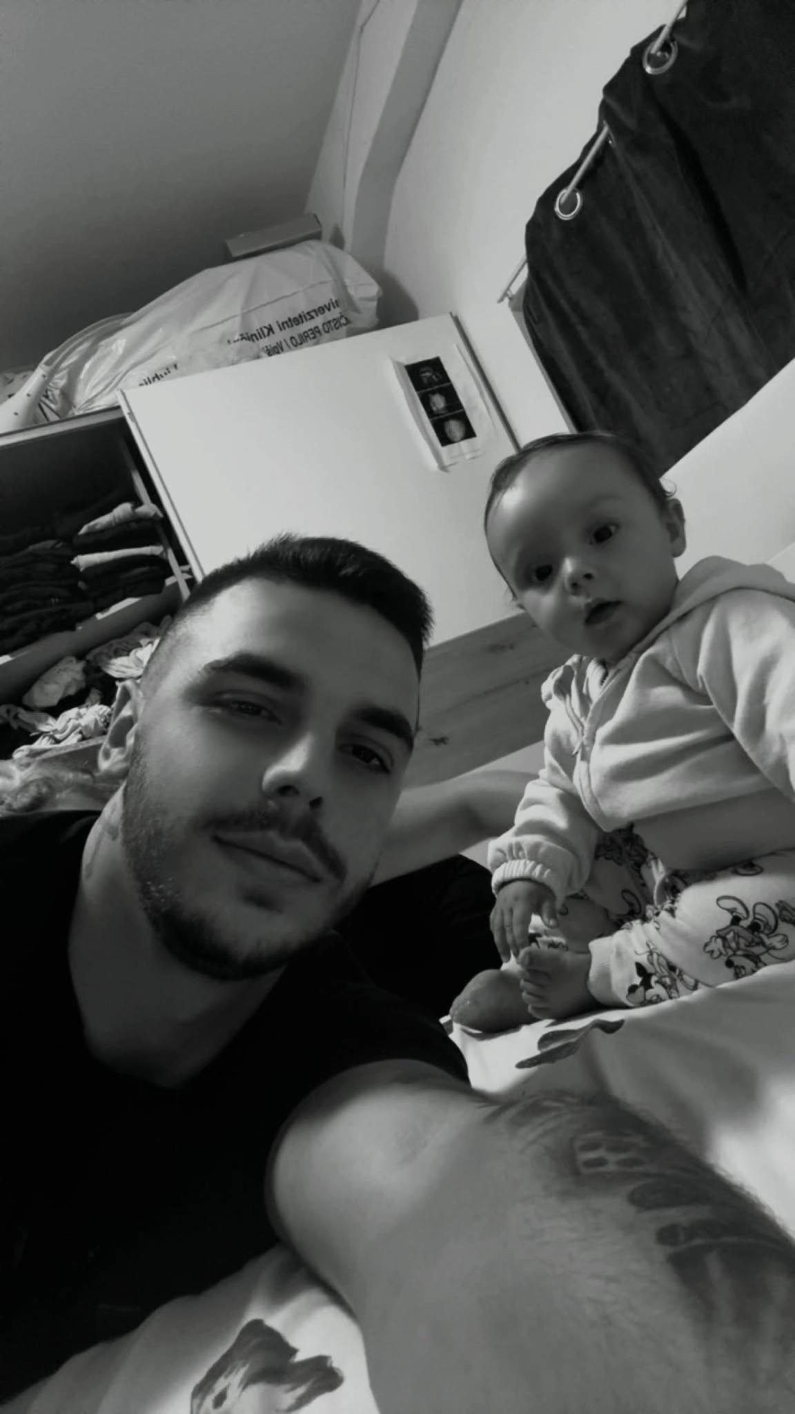 @Eva Ema Nik