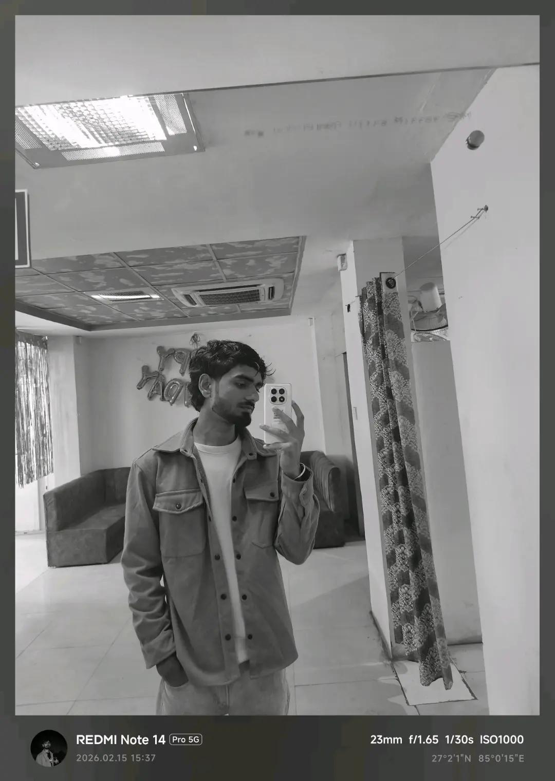 @🦅