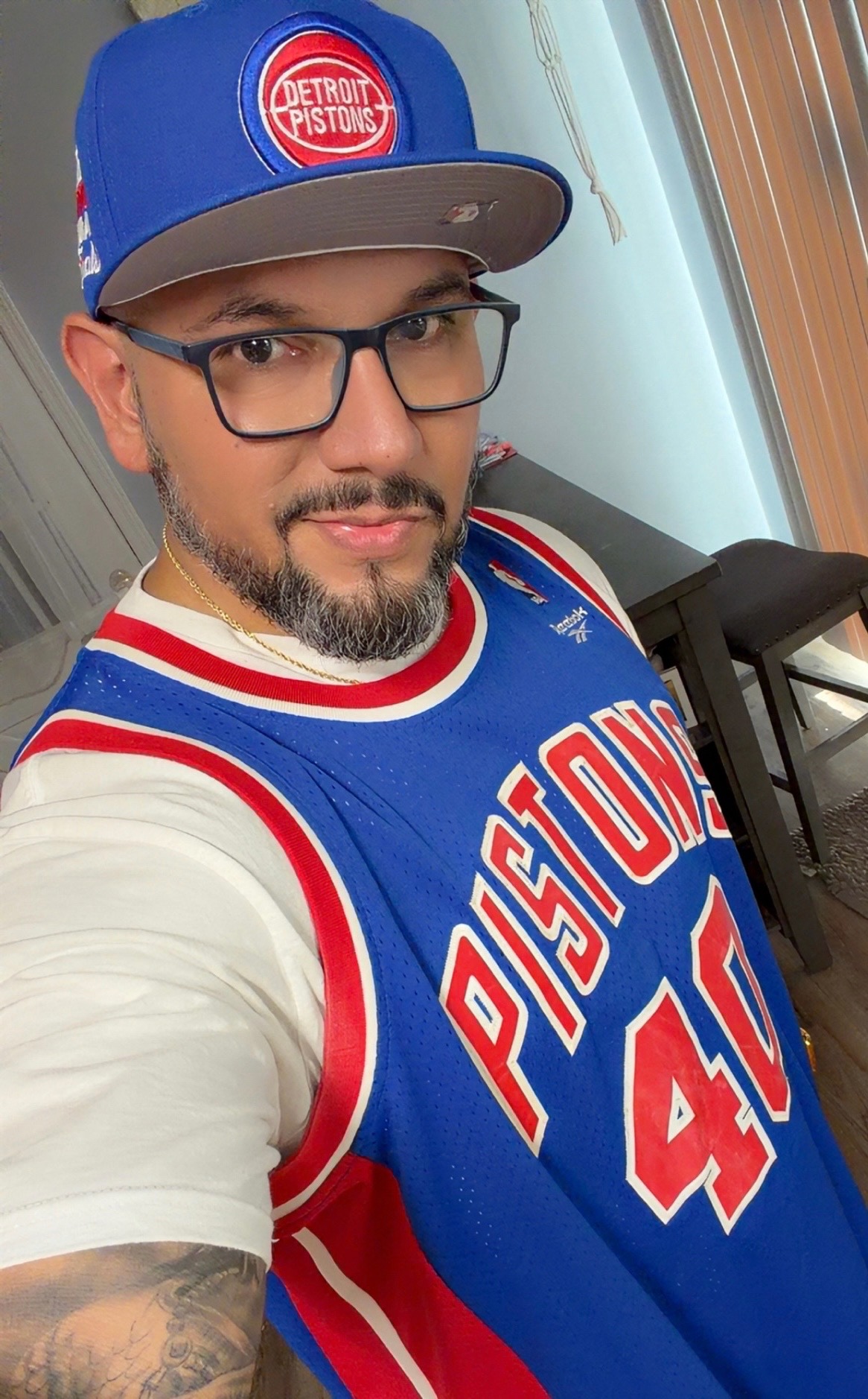 @mvillalovos1