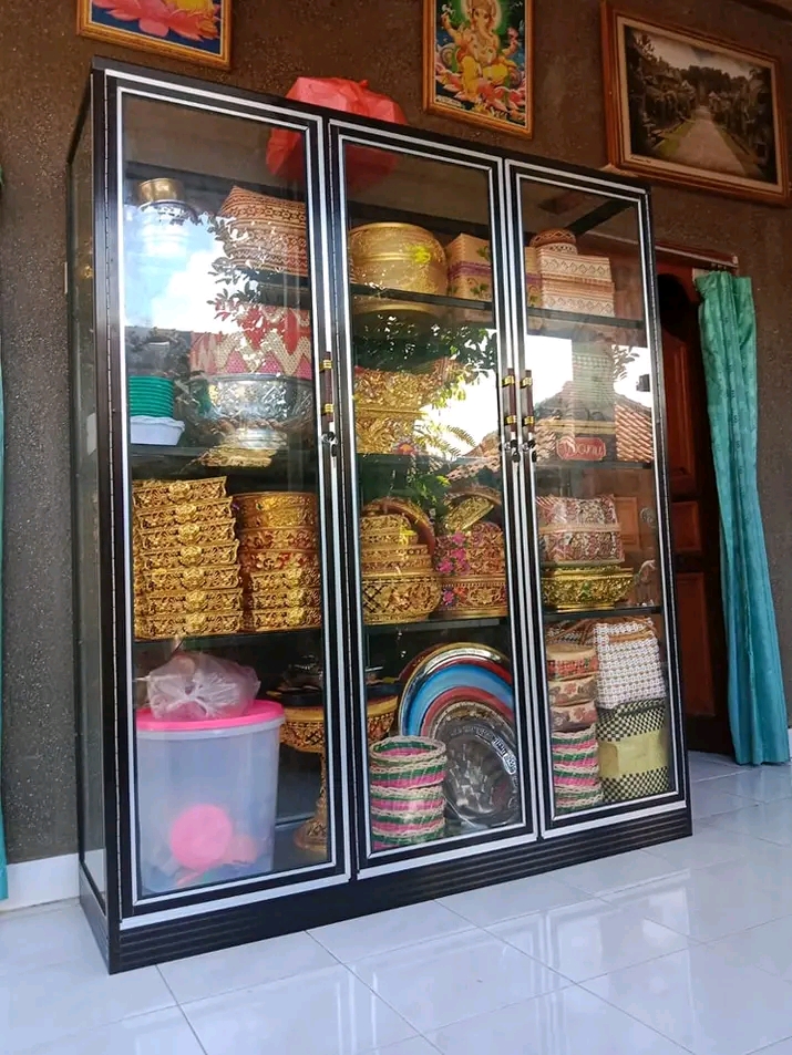 @LEMARI DULANG BALI