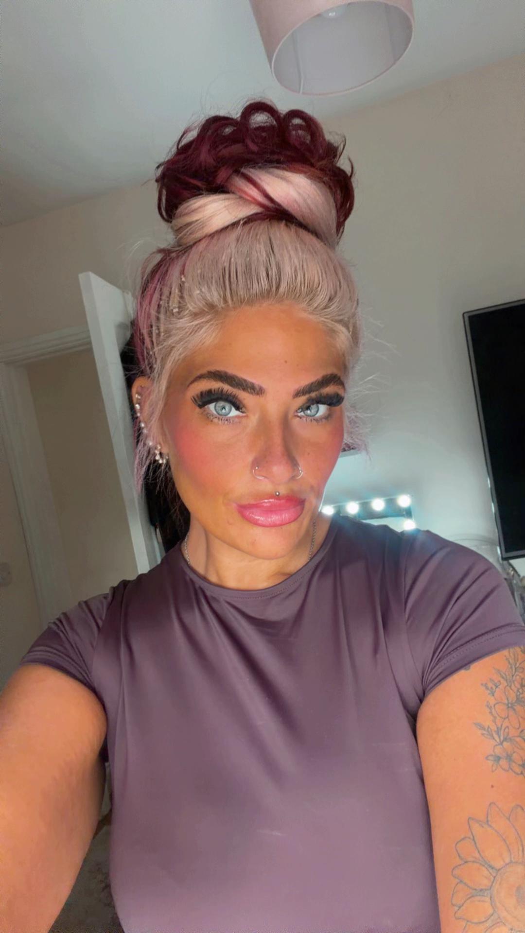 @Shannonpaige🍒🧿