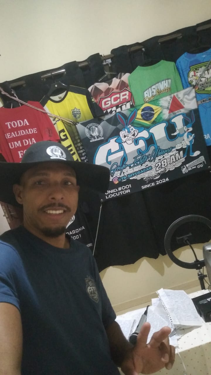 @Rodrigo locutor de caminhão001