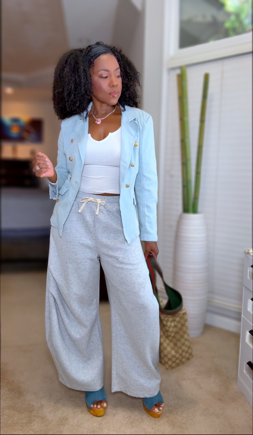 @mikoslaysfashion