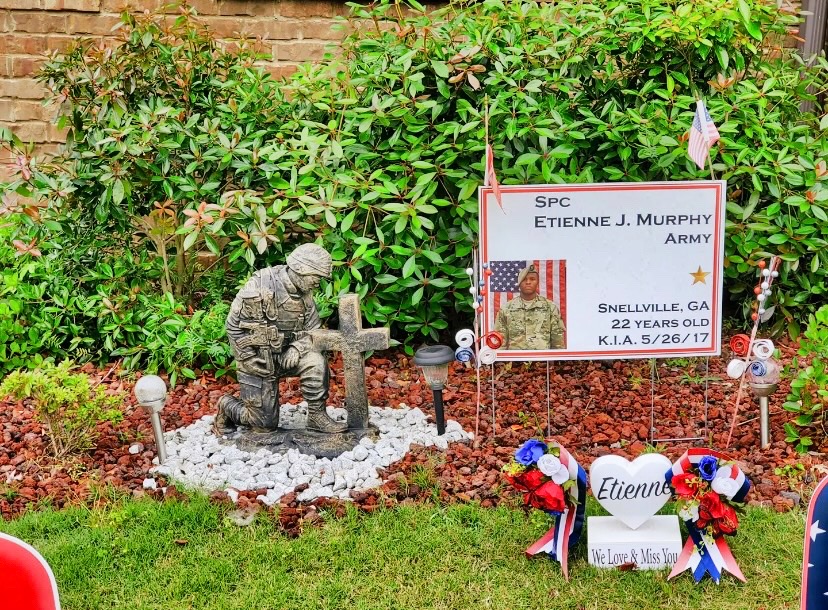 @Honoring the fallen🇺🇸