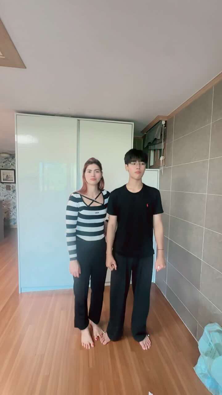 @김나윤🇰🇭🇰🇷