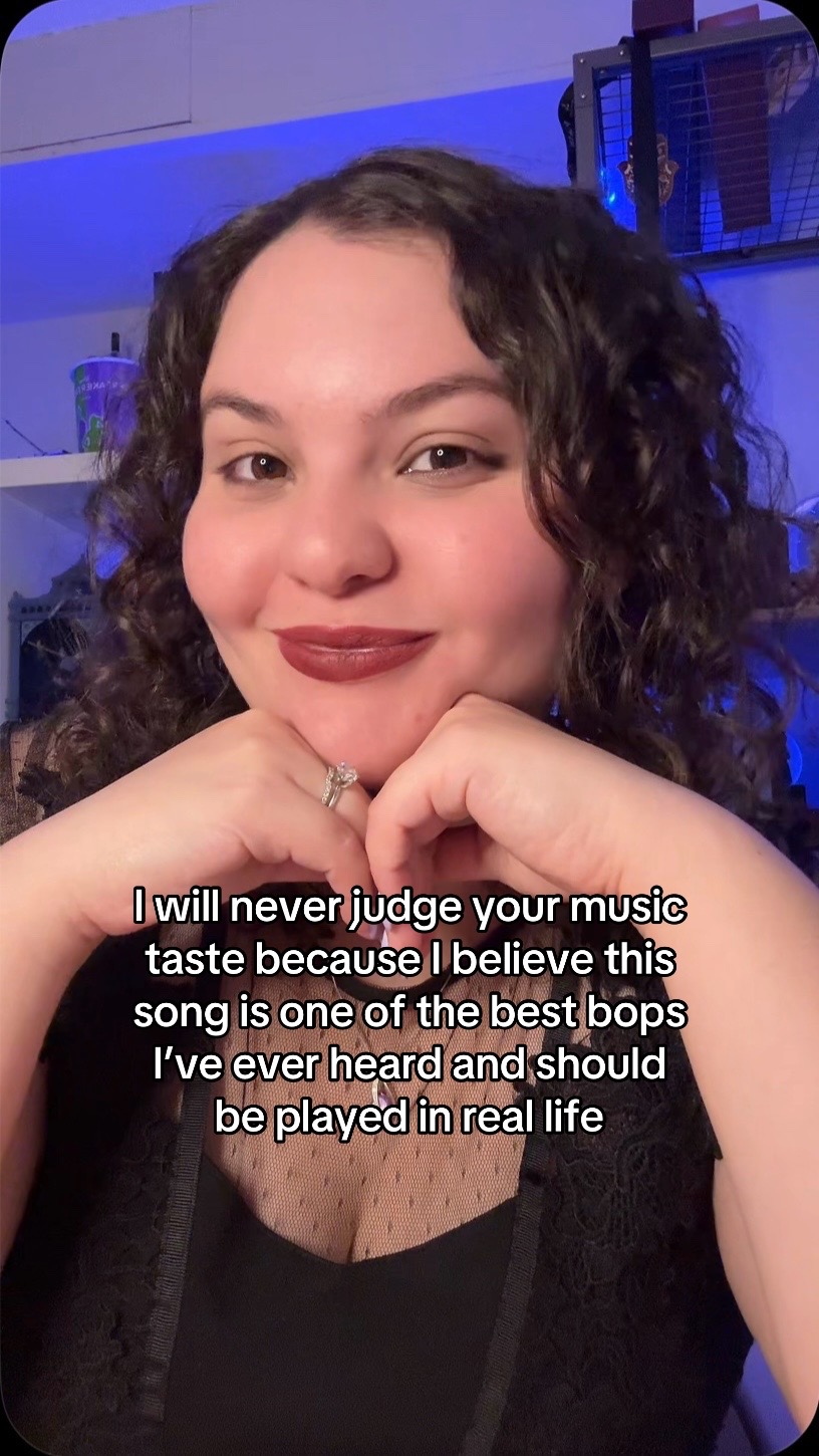 @Magical Hijinx (Demi)