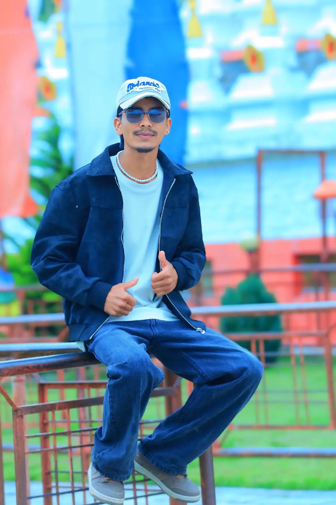 @kamal rawat 12💉👨&zwj;⚕️👨&zwj;⚕️