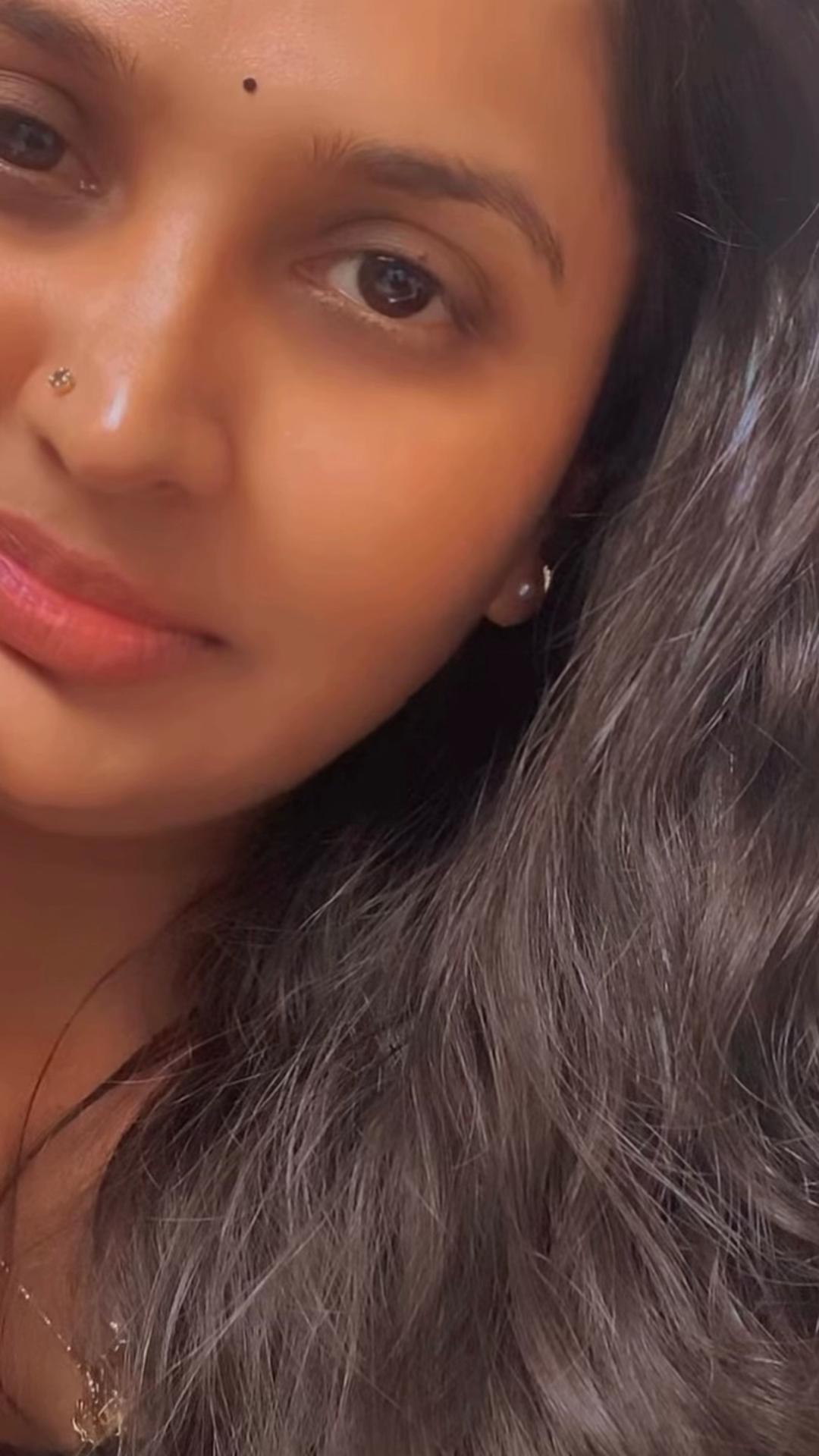 @AMMU 🦋