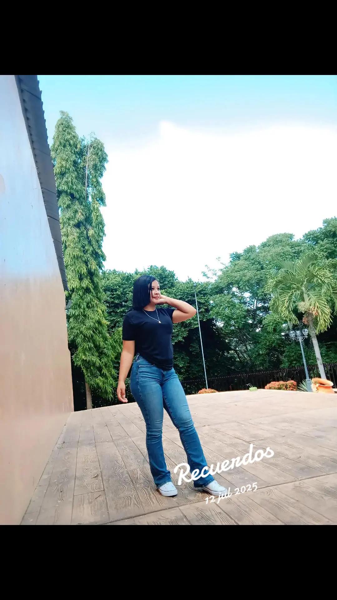 @⚡chaparrita🔥