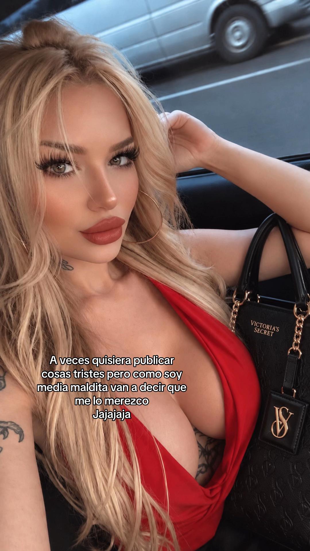@Raylacoma