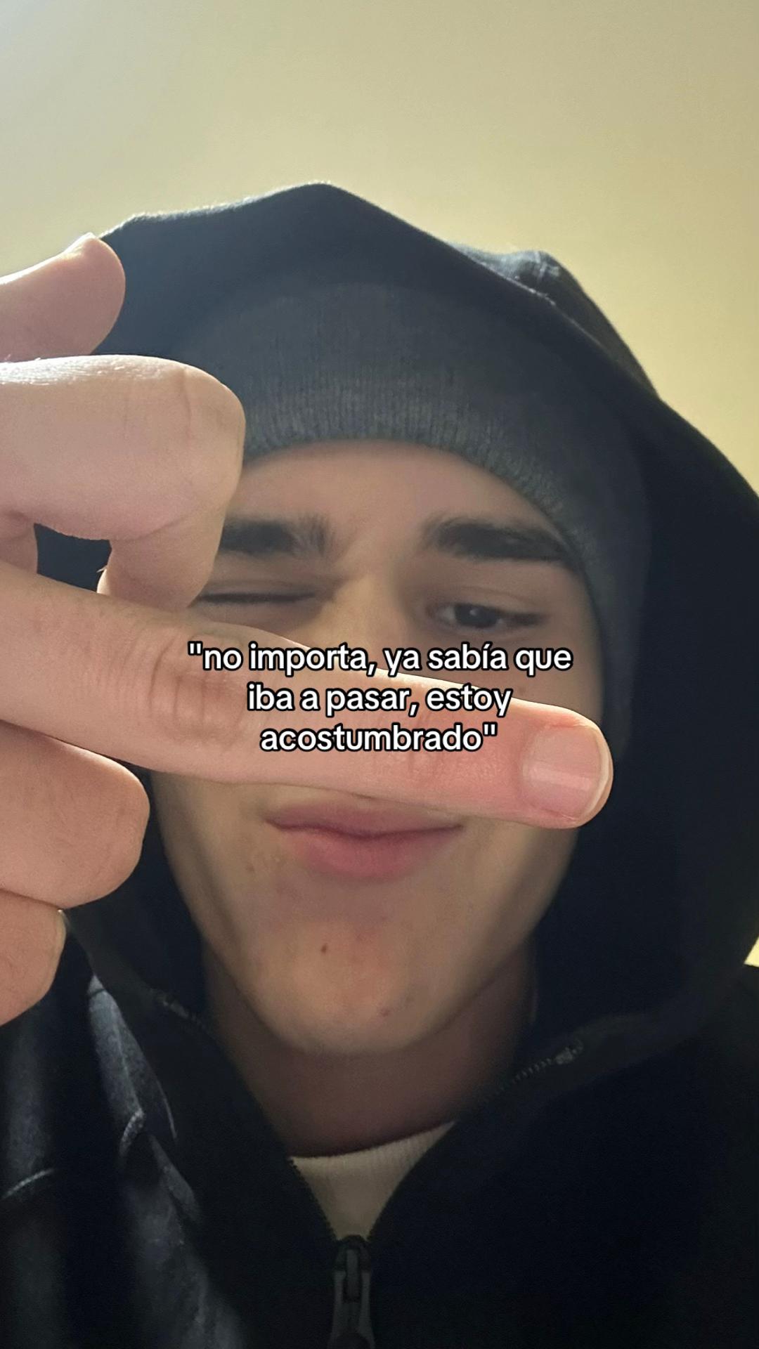 @lucasss