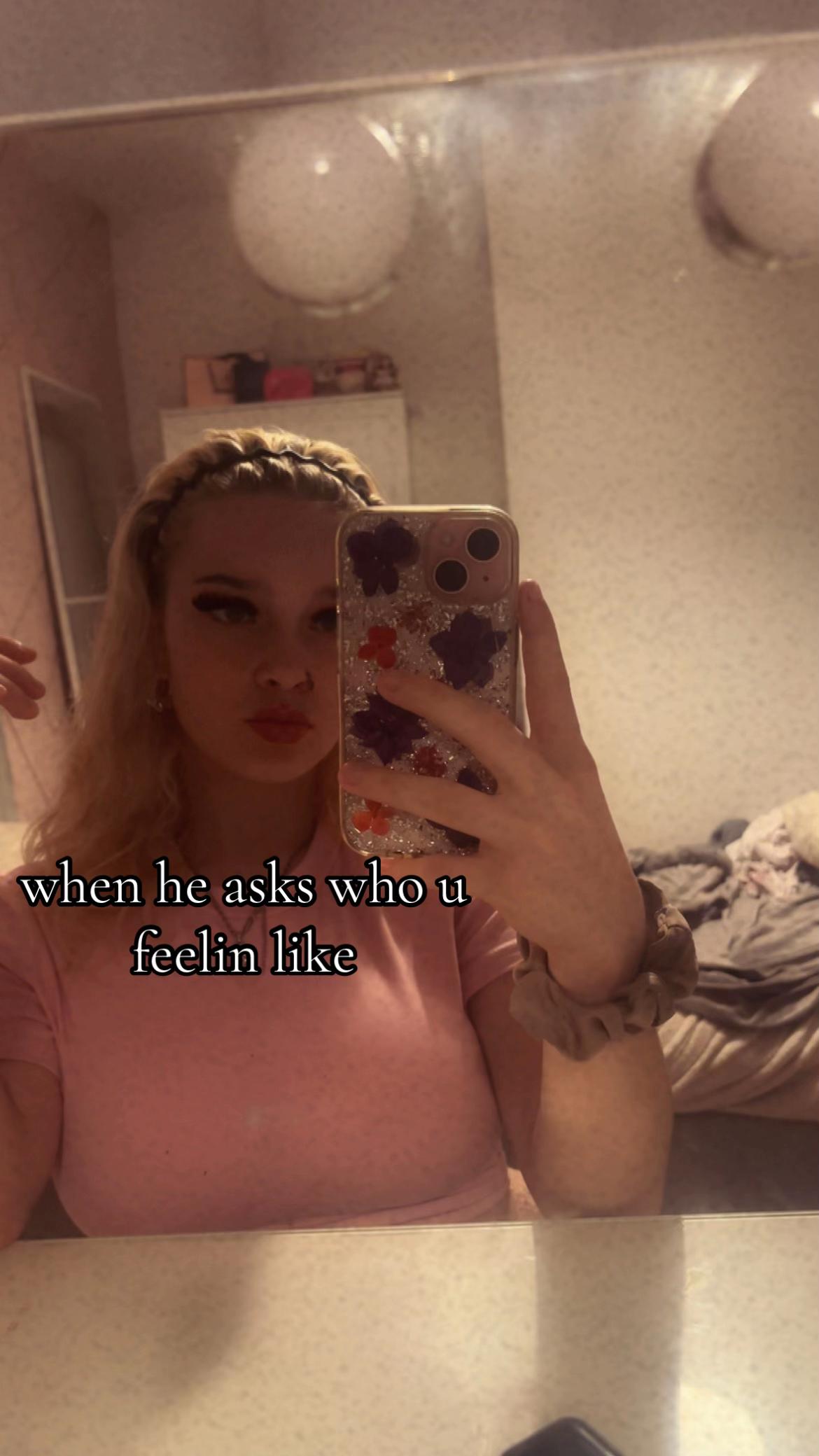 @👸🏼⚜️