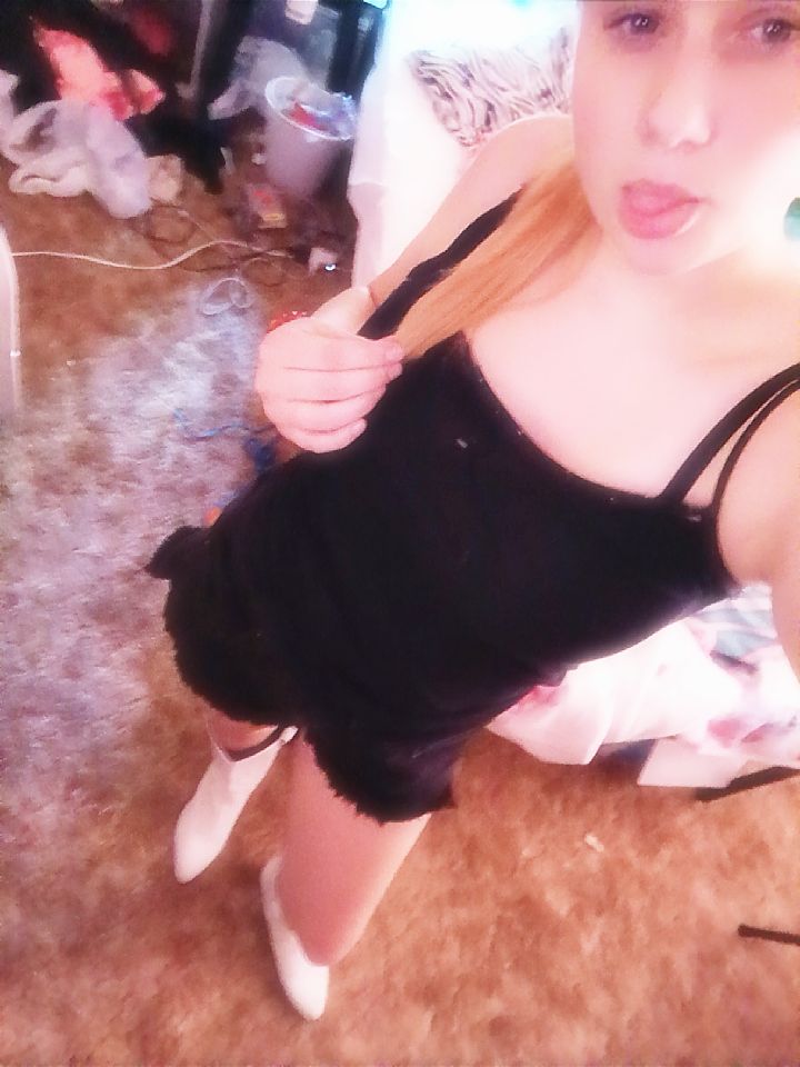 @Kayley😘🖕😘