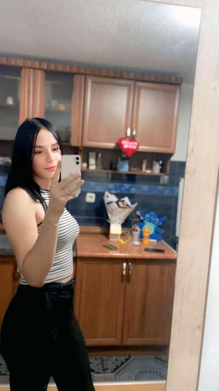 @Ajla🌸