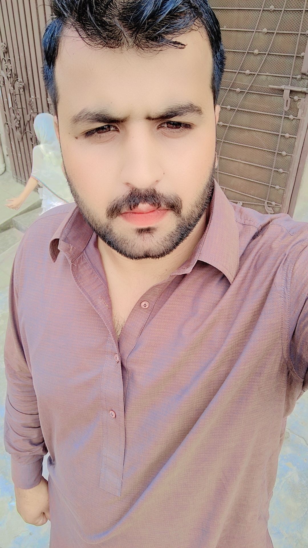 @Rana Shahroz