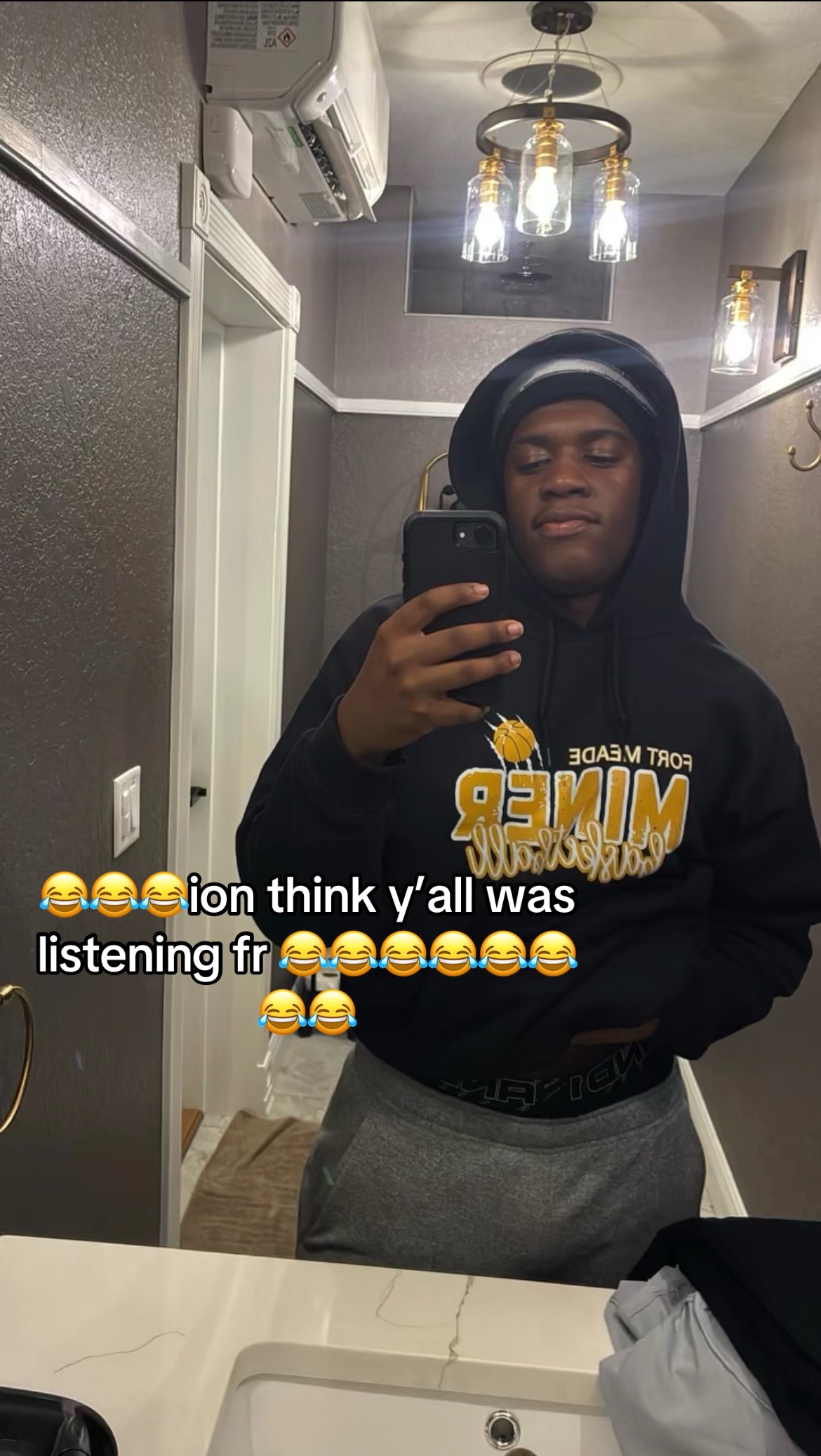@♱