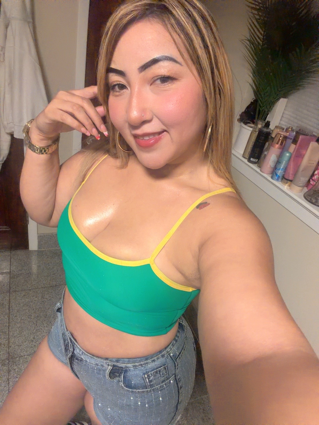 @michyybella