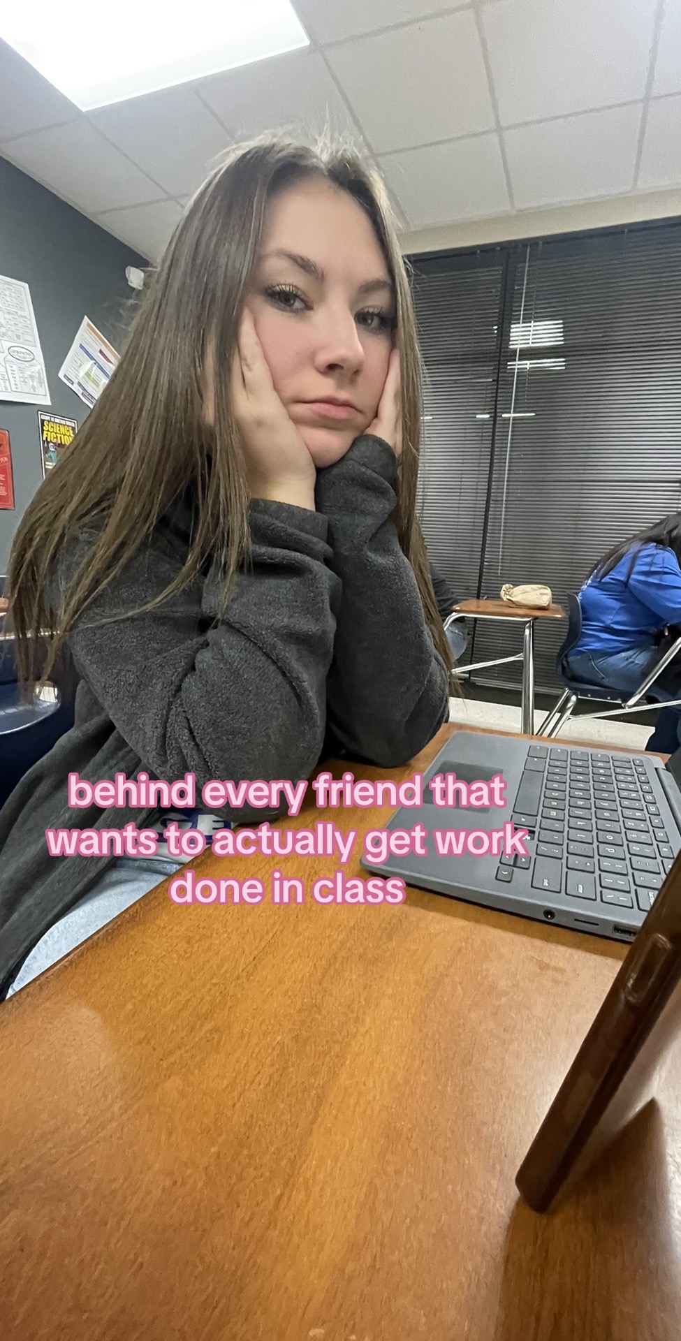 @paislei 😇