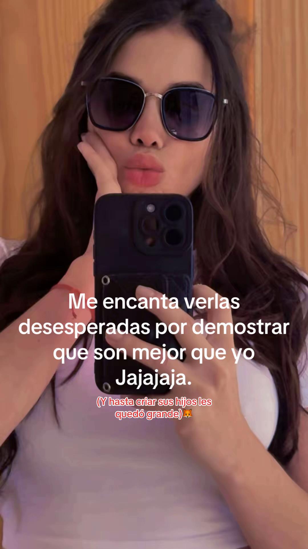 @M👑M