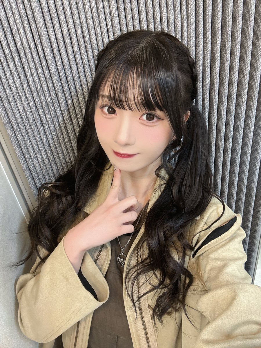 @ひかる
