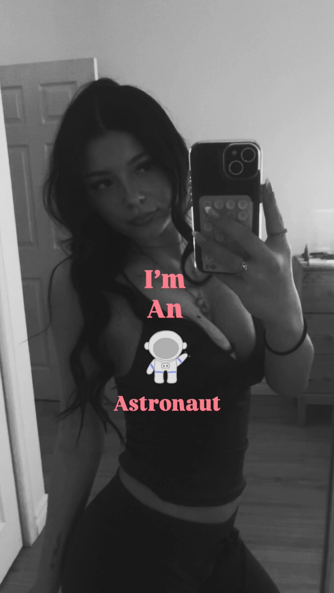 @️