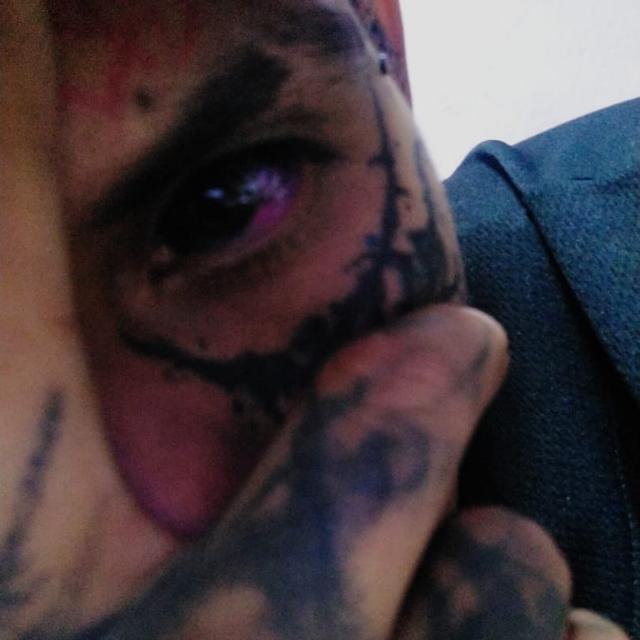 @frostisaurio