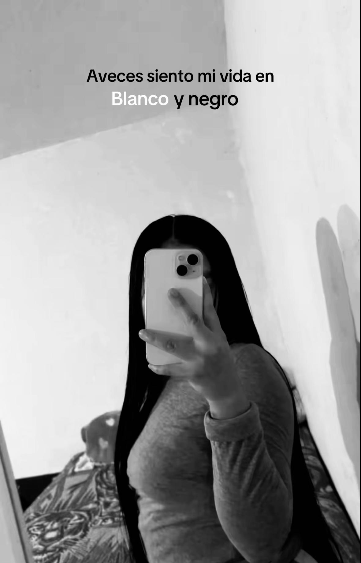 @Elizabeth🦋