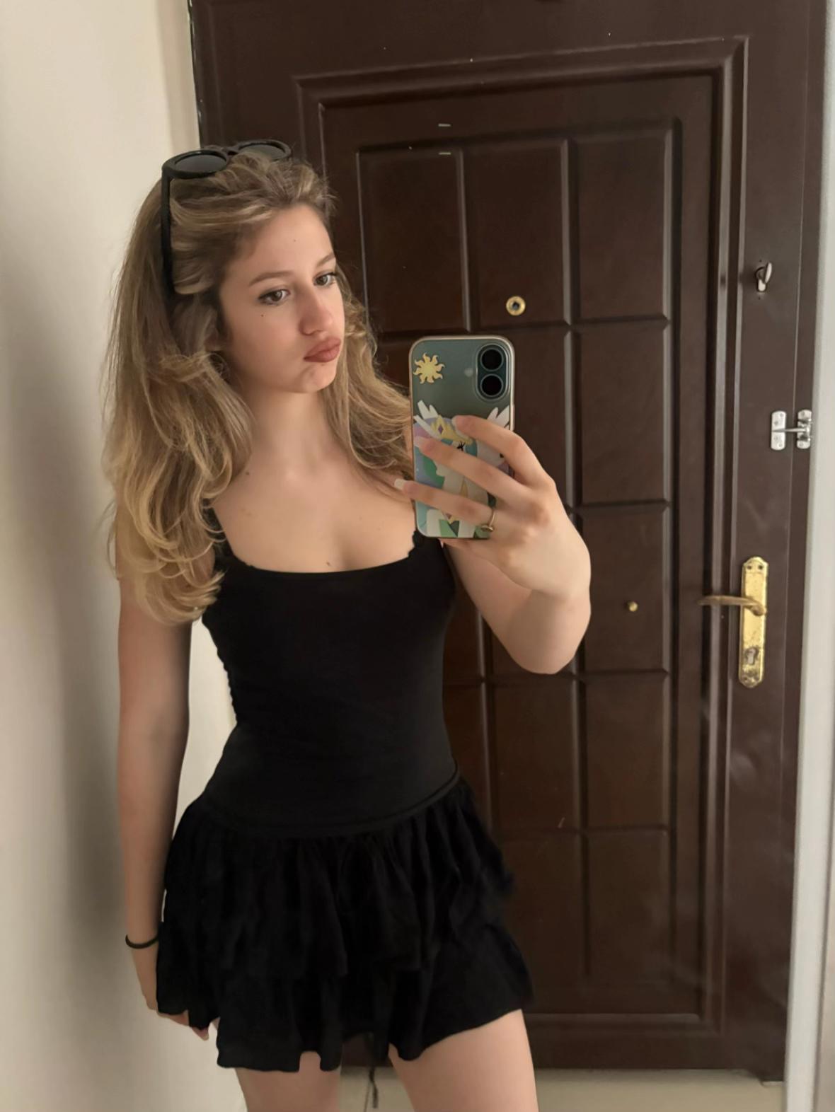 @estherᚐ҉ᚐ