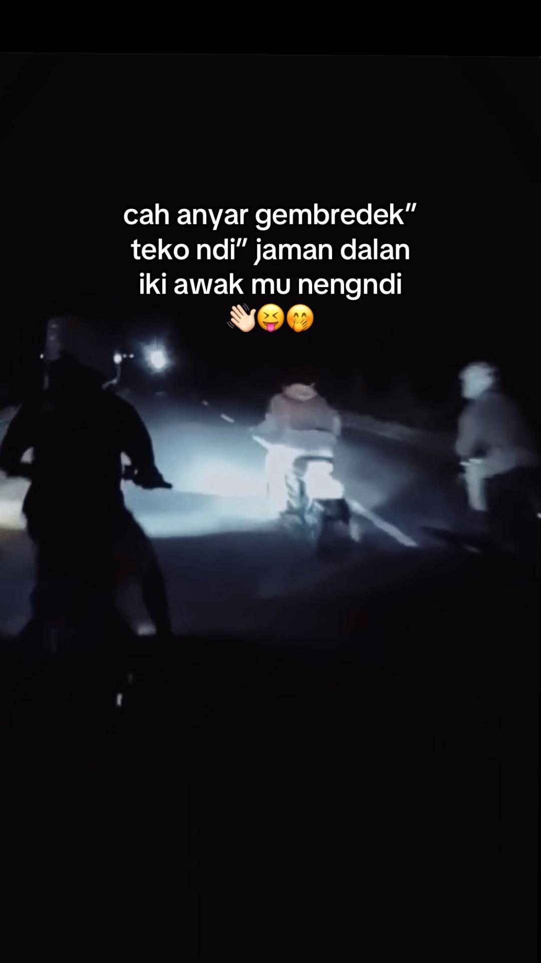 @kuro_kecil28_v2