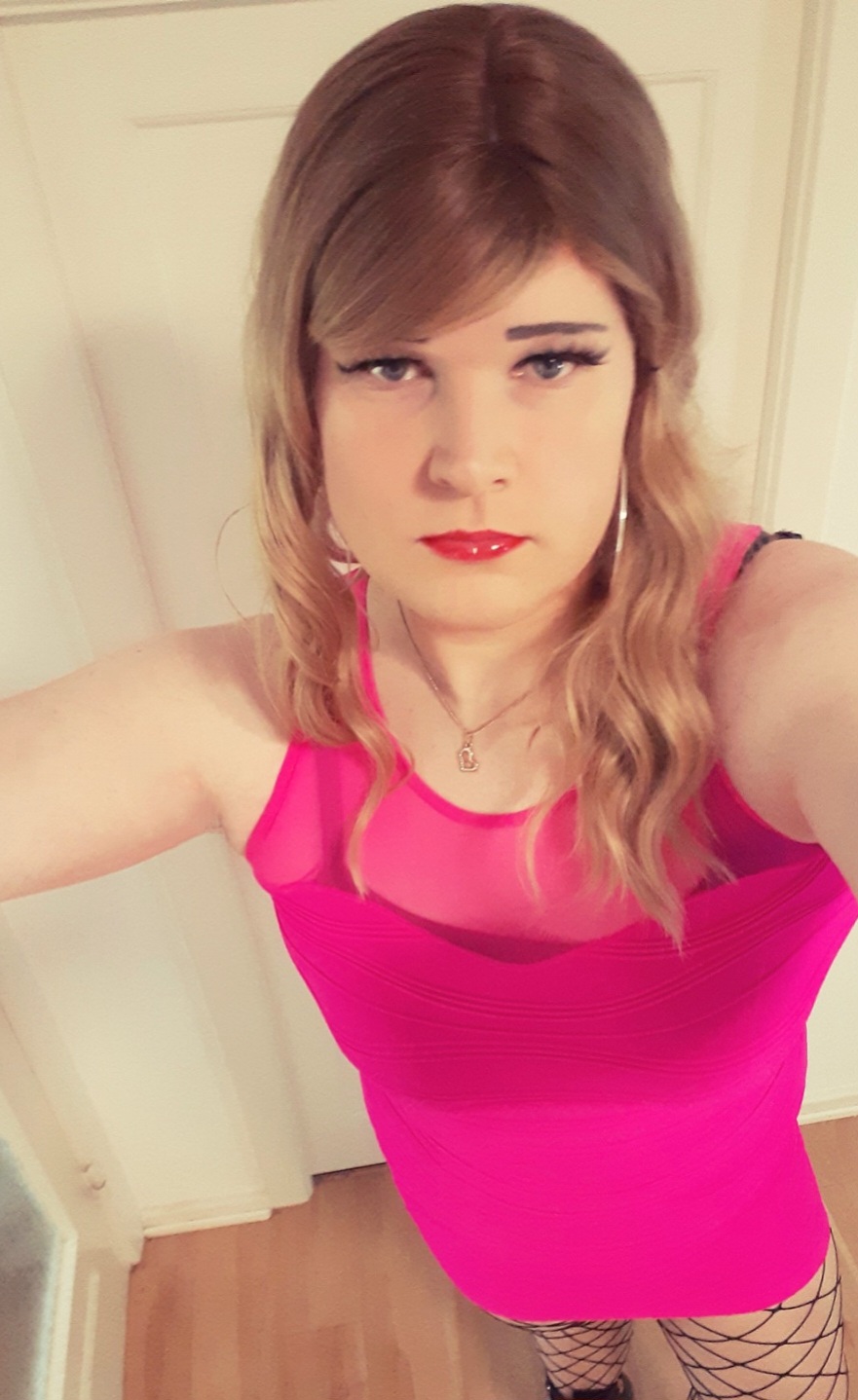 @🎀Sissy♠️Sarah🎀