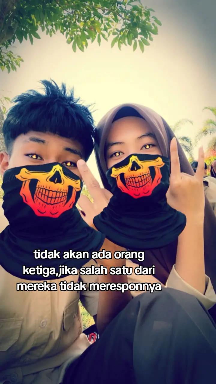 @zakaja_