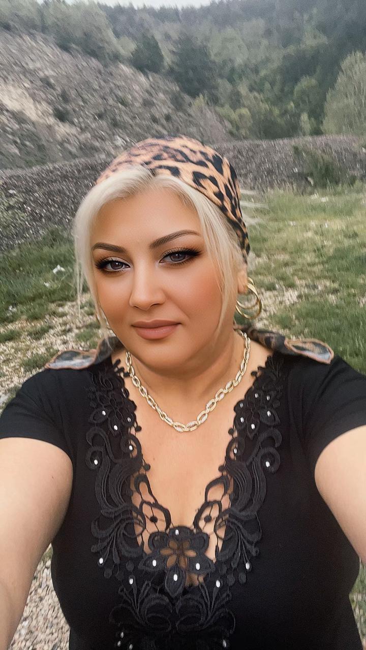 @Güloş