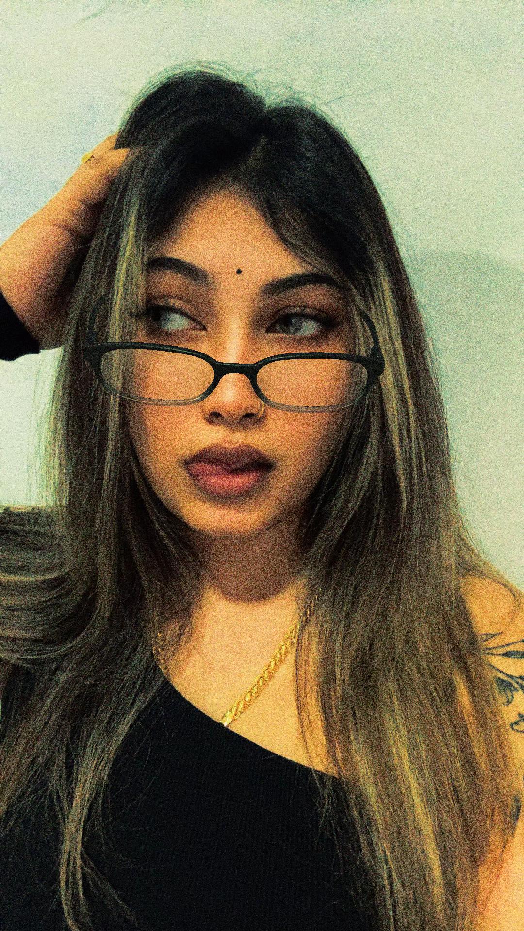@𝔂𝓸𝓾𝓿𝓪 