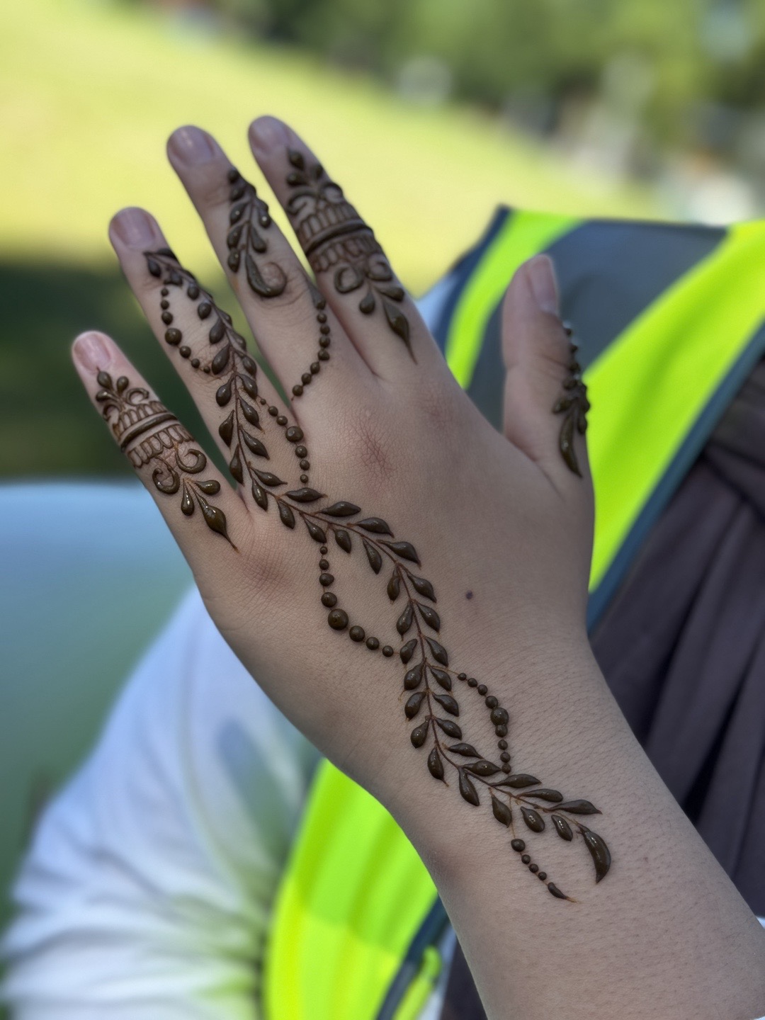 @mariams_henna_facepaint