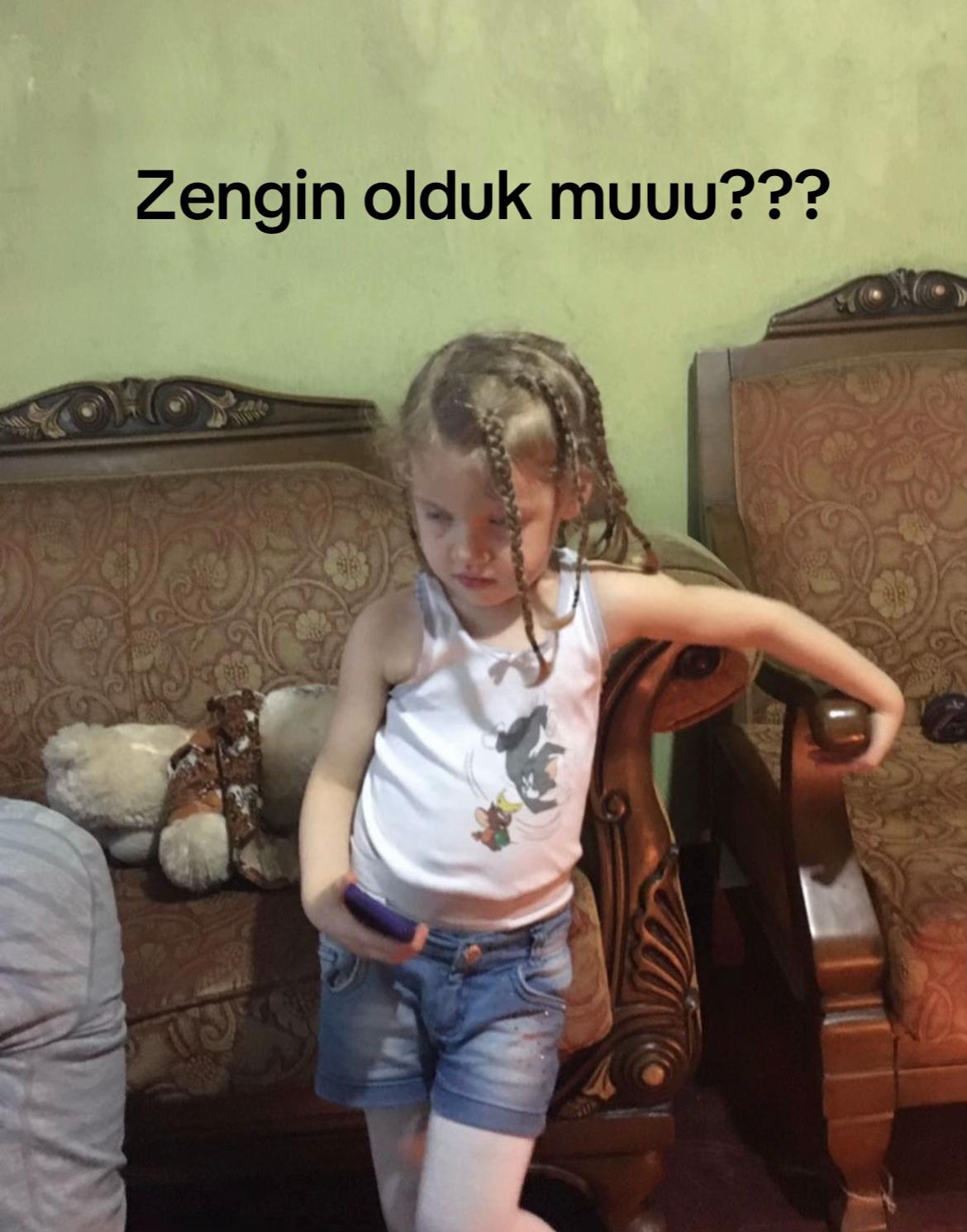 @Elifnisaw