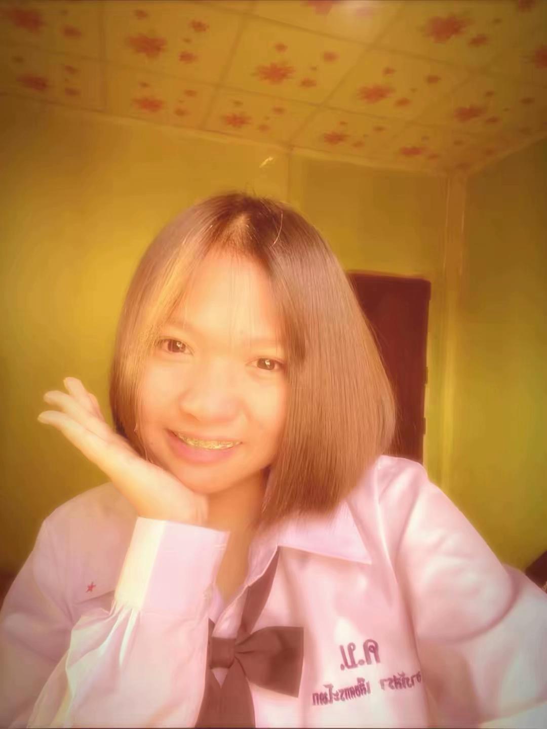 @อุ้ยแฟนมะดินนน👻