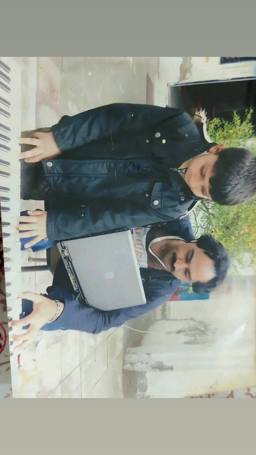 @safeer Hussain