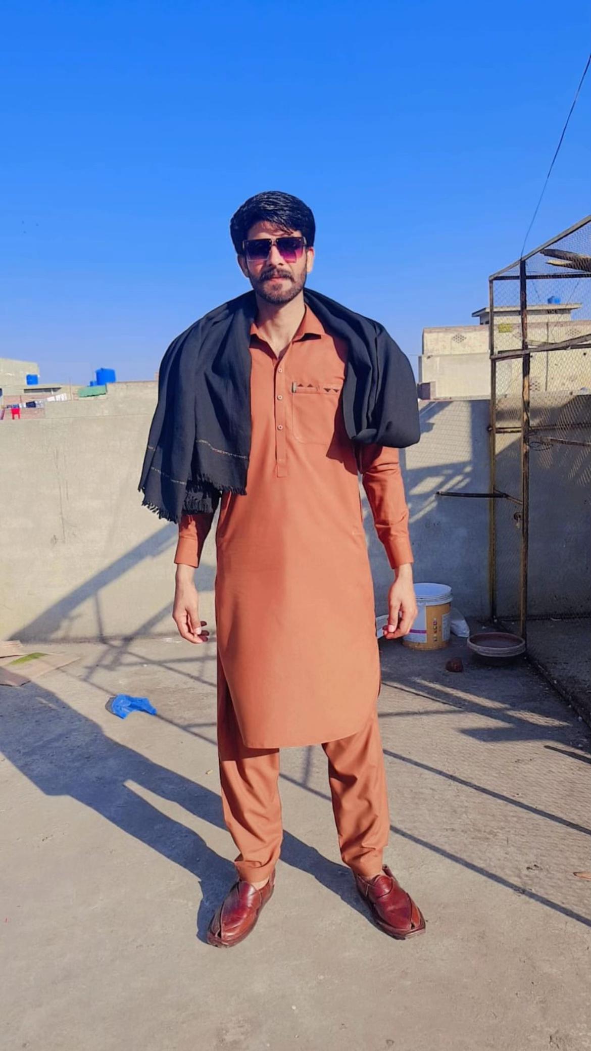 @SaLMaN🦅
