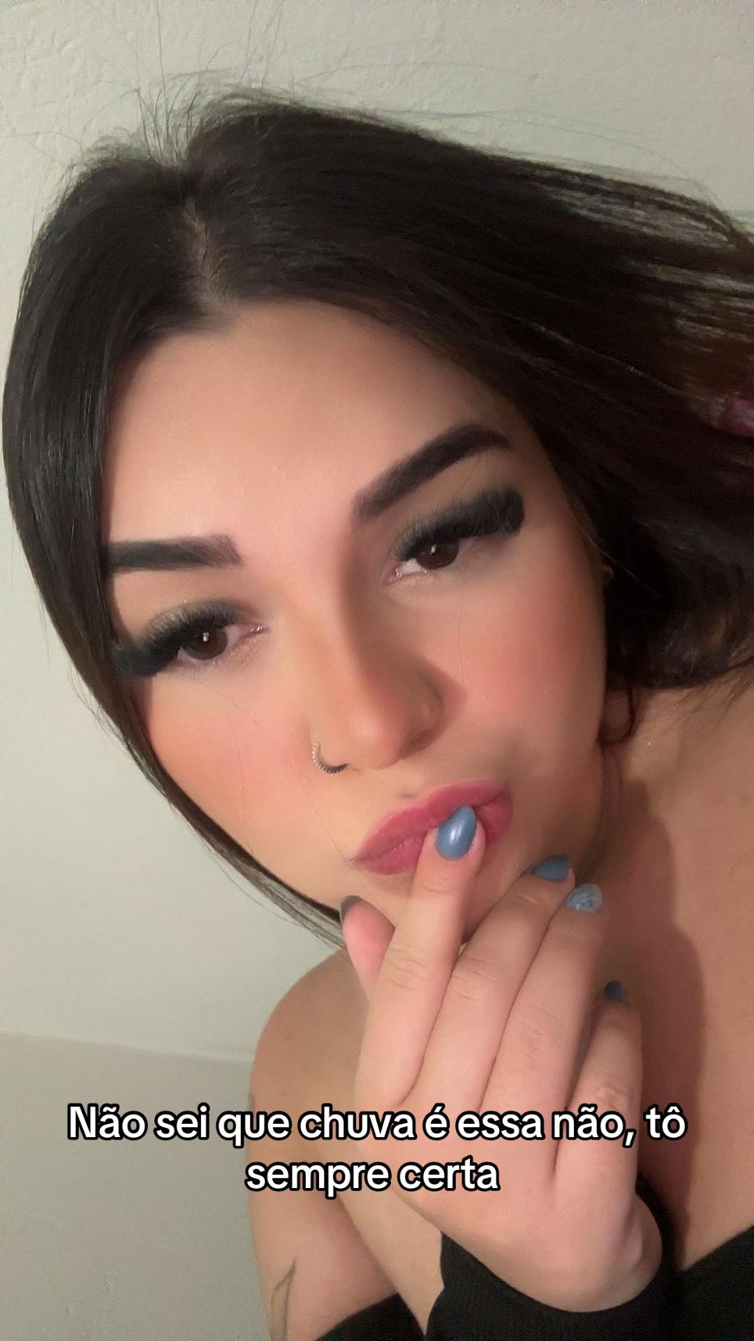 @julia
