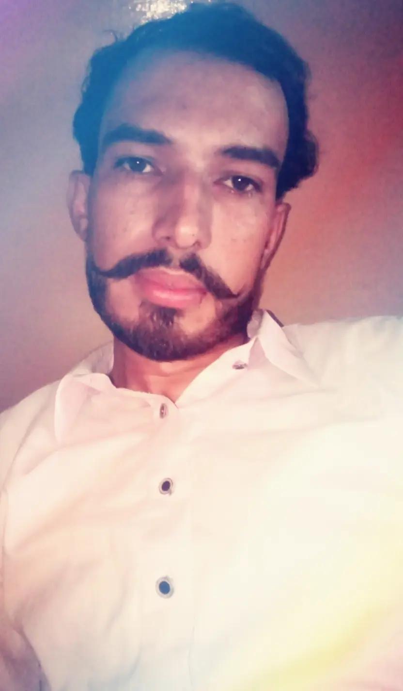 @DaNi Raja 🇴🇲