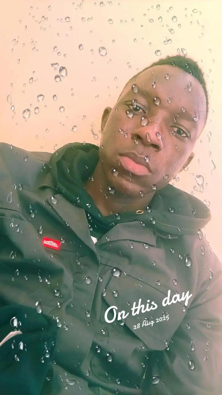 @G🤟 omukwambi🤟 H