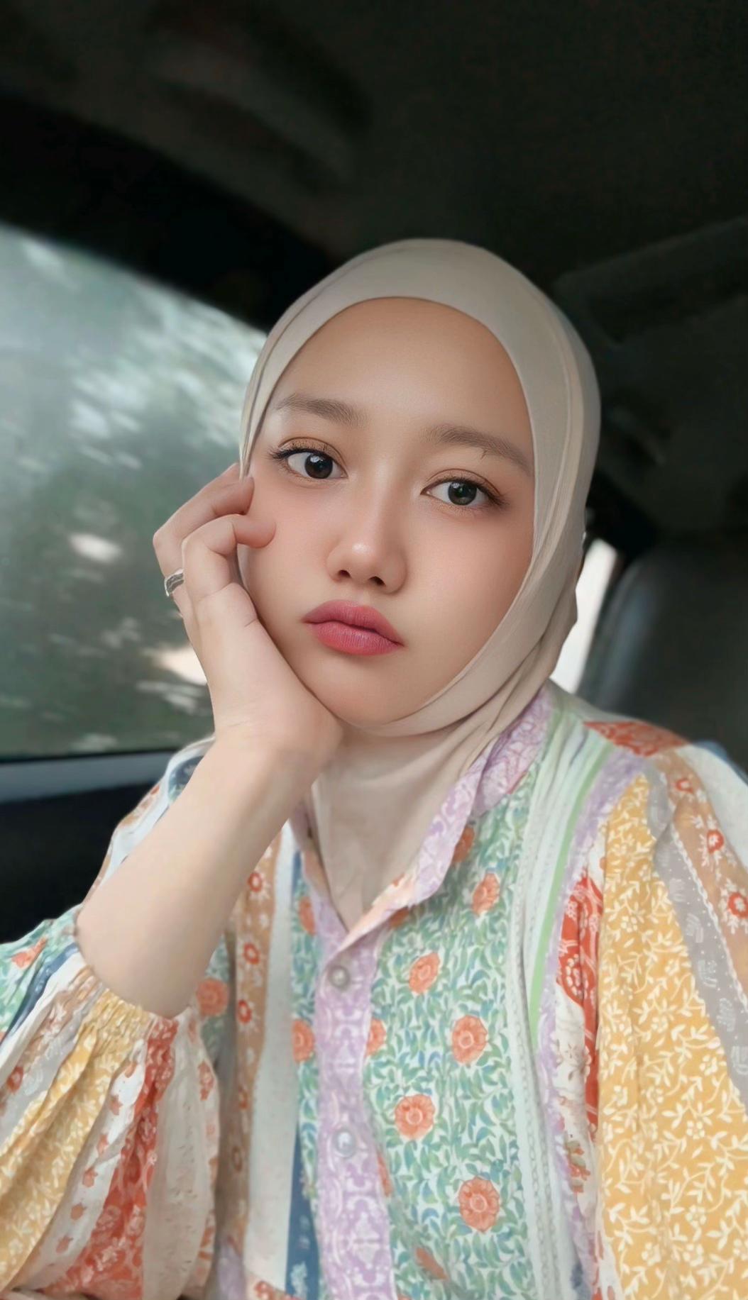 @IZNI