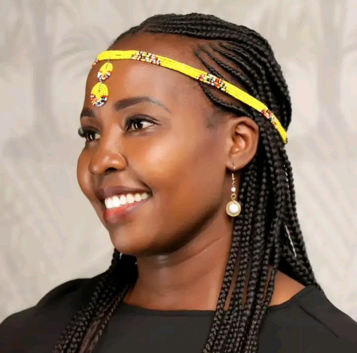 @Team Doreen Women rep 2027,032