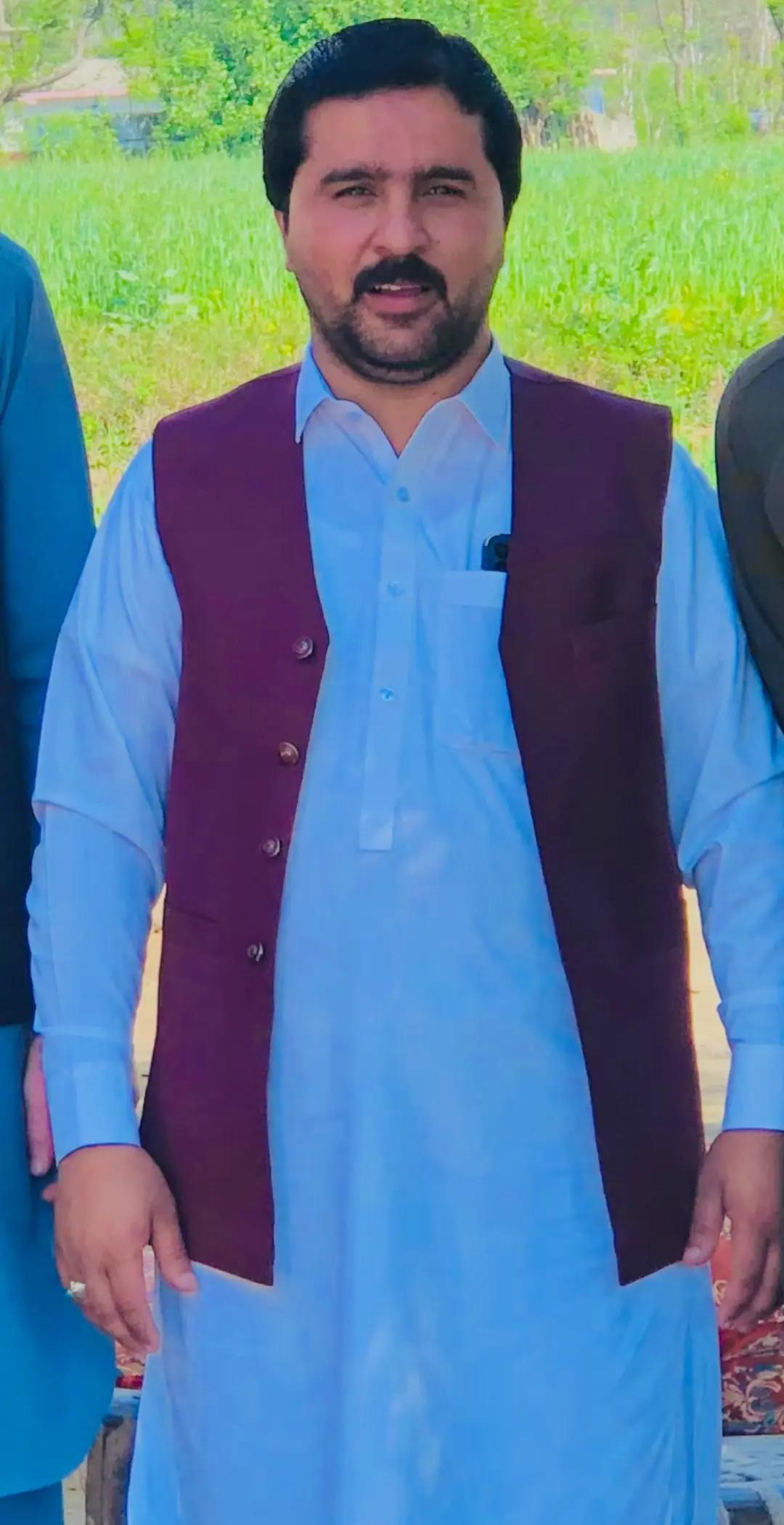 @malak khan