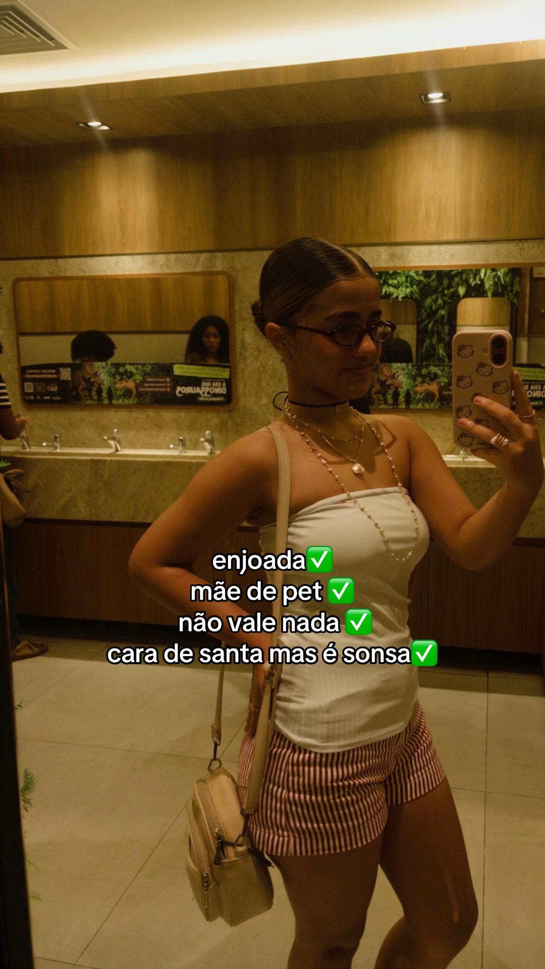@Isnototallyclara