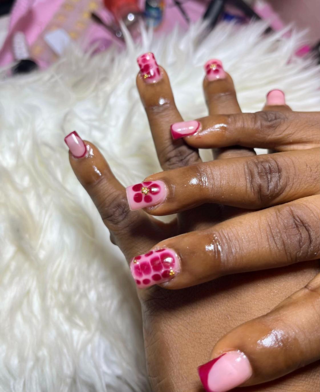 @Owerri~Nails and Lash Tech💅🏻