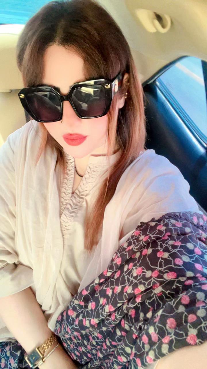 @Nusrat_Pathan
