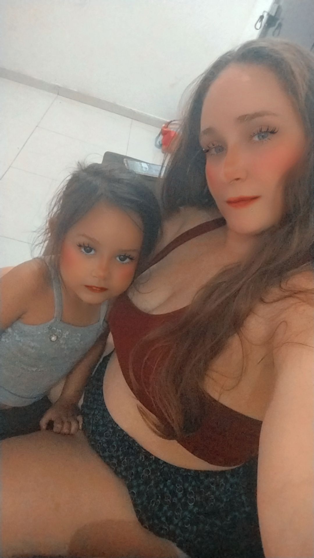 @Loraah 🍁