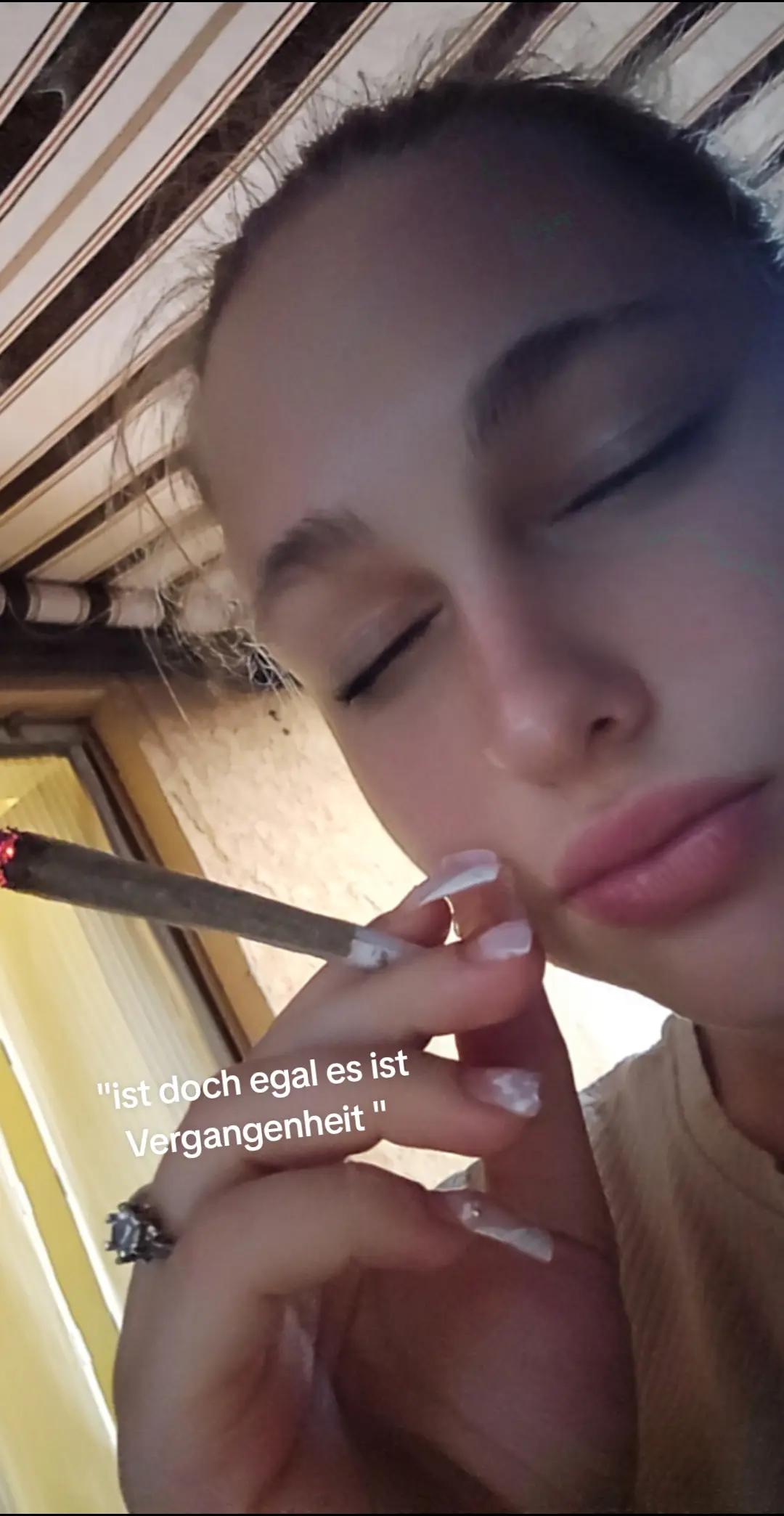 @Lara Sophie
