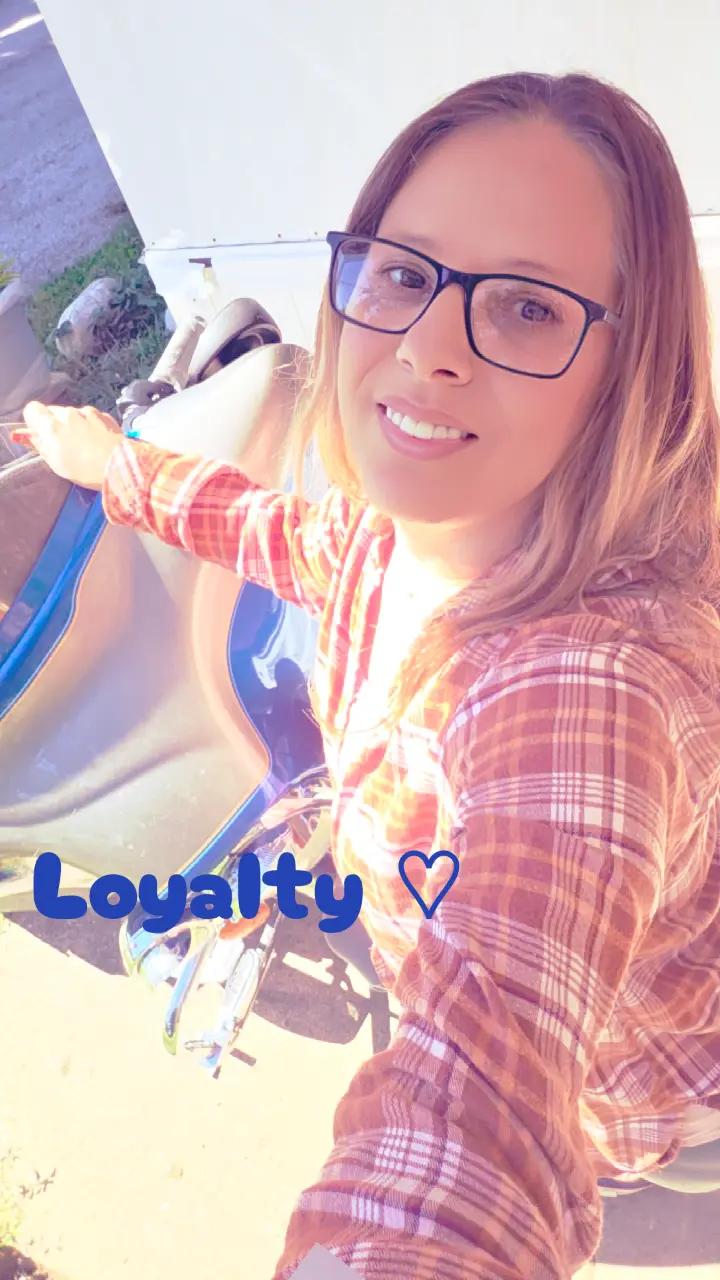 @☄️Christina RoyalQueen☄️